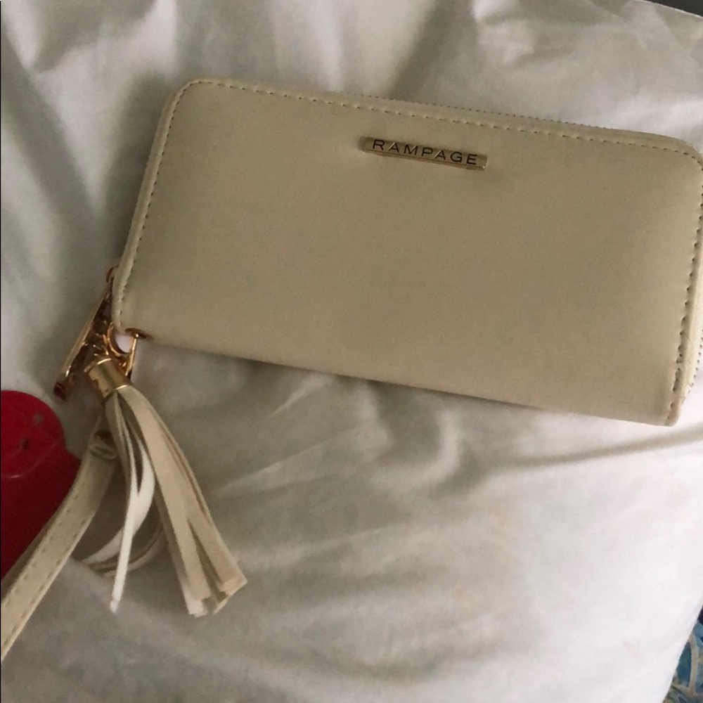 Wallet - Picture 2 of 3